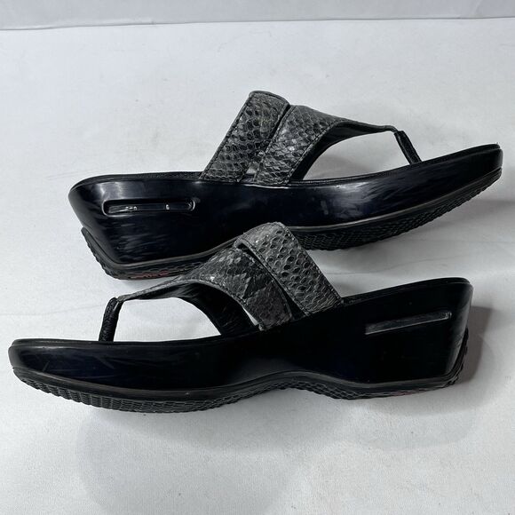 Cole Haan  Grey Snakeskin Platform Wedge Sandals Women’s Size 8.5 B - Picture 11 of 15